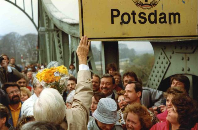 Potsdam Glienicke Bridge 1989
